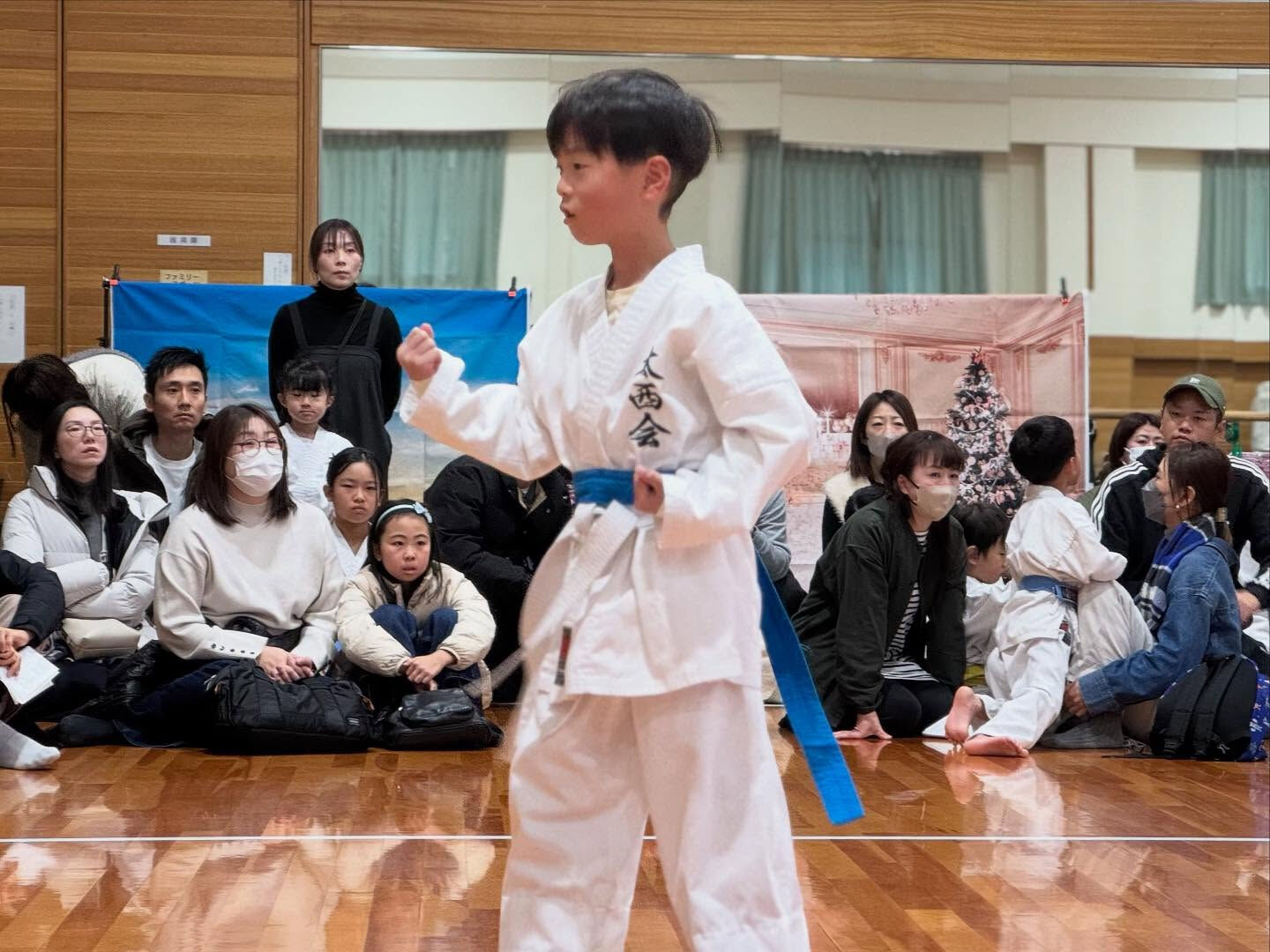 12月15日クリスマス大会、白鷺・城山台支部のみんな、頑張り