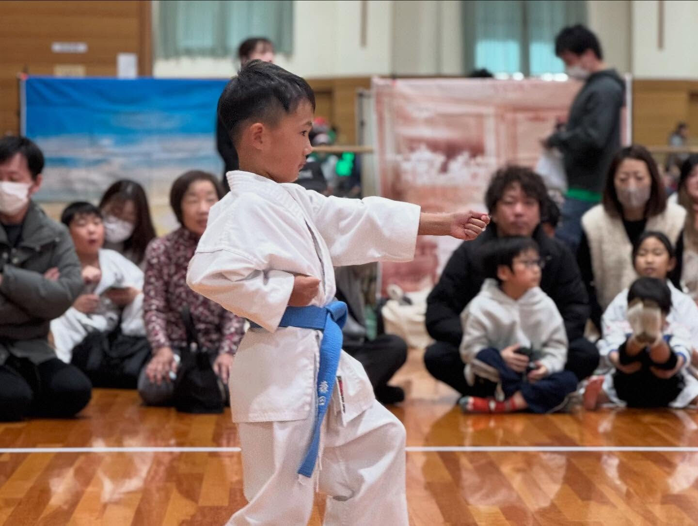 12月15日クリスマス大会、白鷺・城山台支部のみんな、頑張り